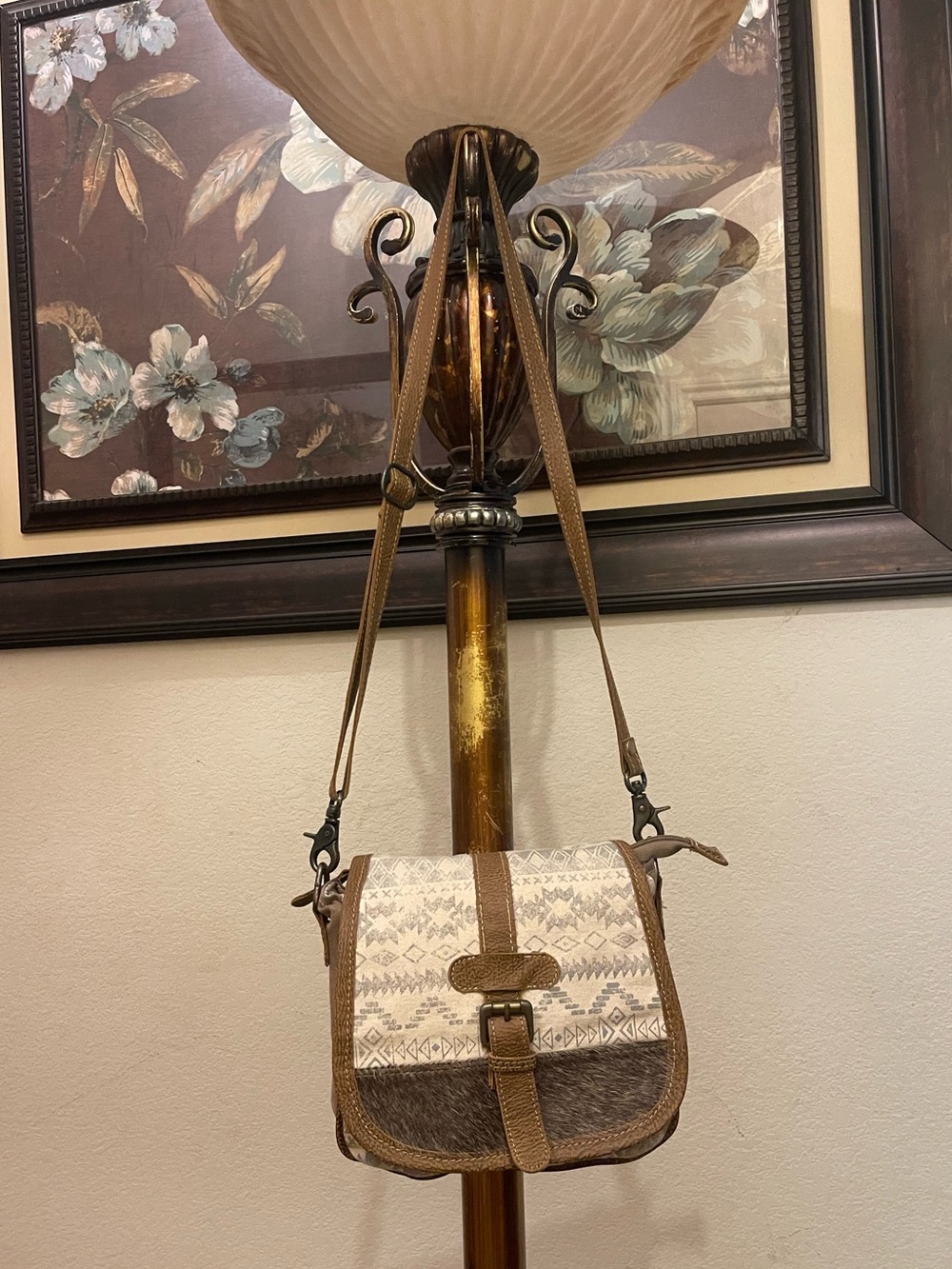 Myra Bag please check all picture of condition
